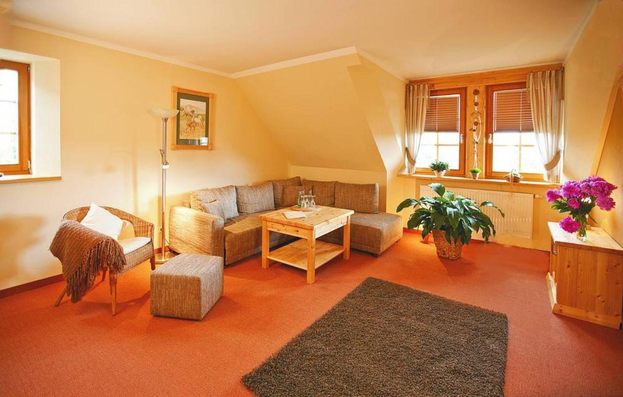 Naturhotel Etzdorfer Hof Schoenburg エクステリア 写真